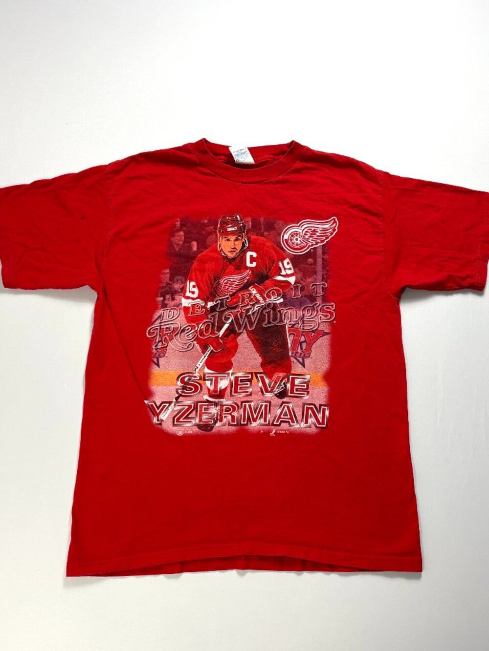 Vintage Detroit Red Wings Steve Yzerman T Shirt Red Sz L Miro NHL Hockey 90s